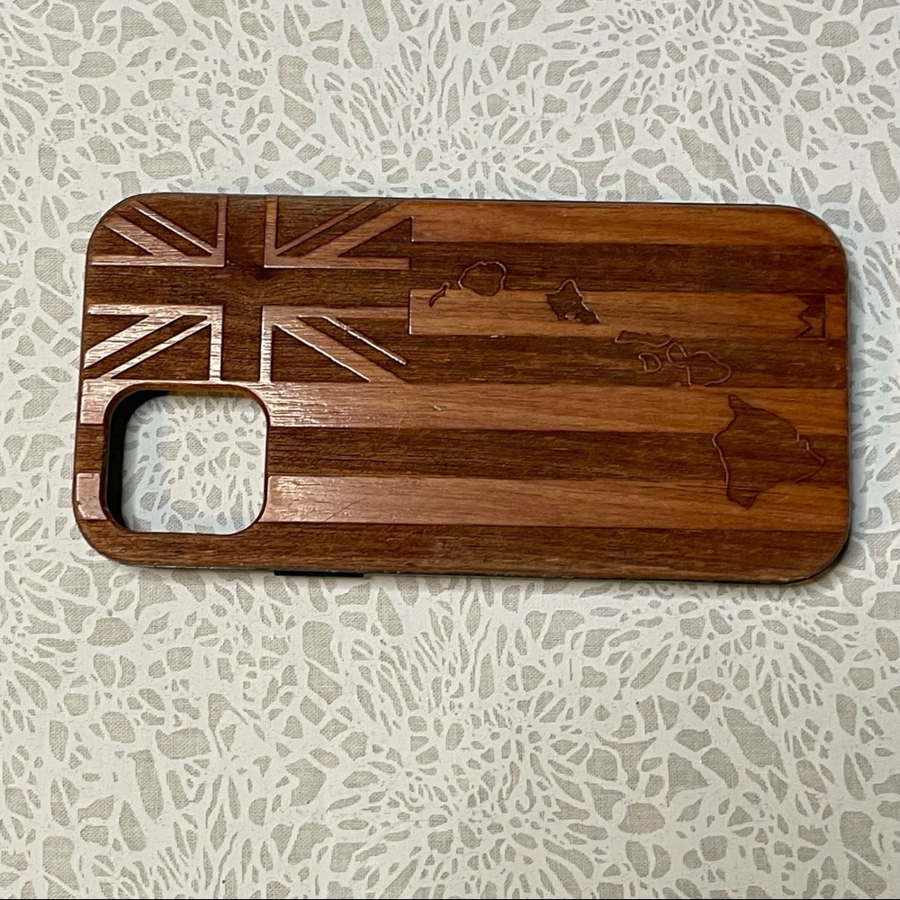 iPhone 12 Pro wood Hawai’i phone case